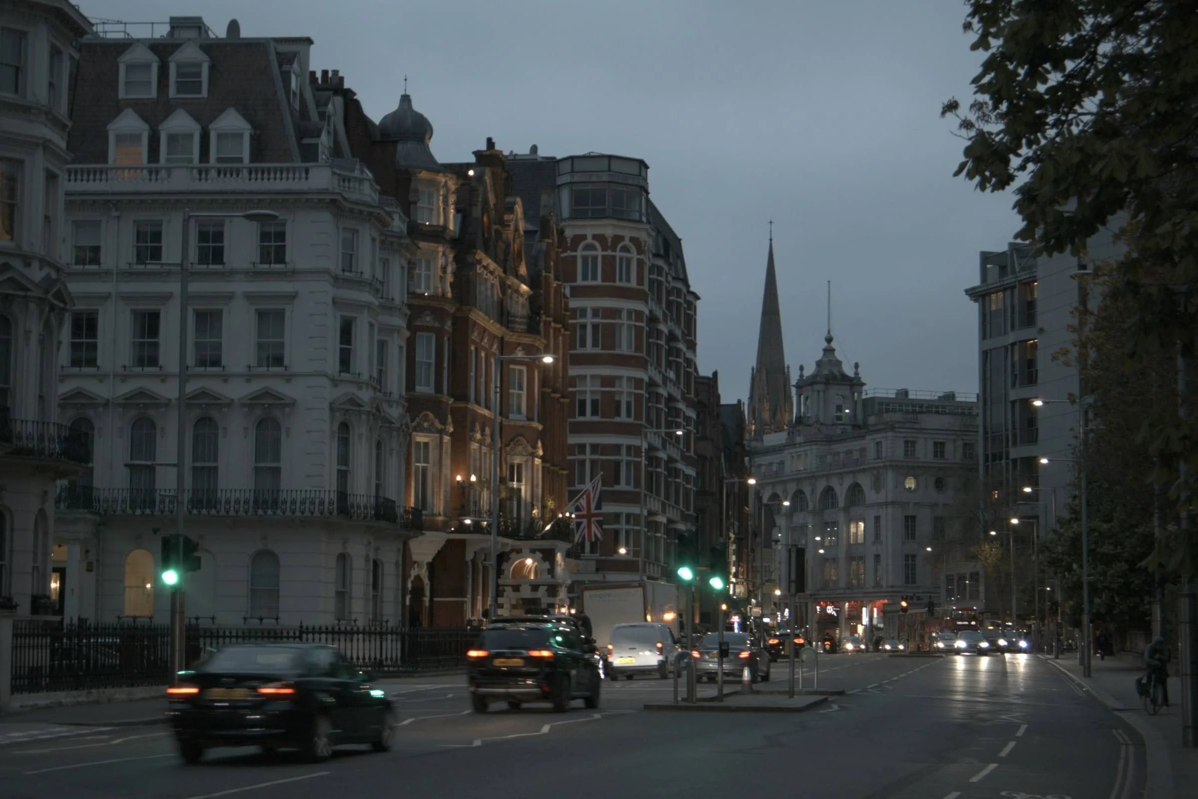 Kensington street and buildings